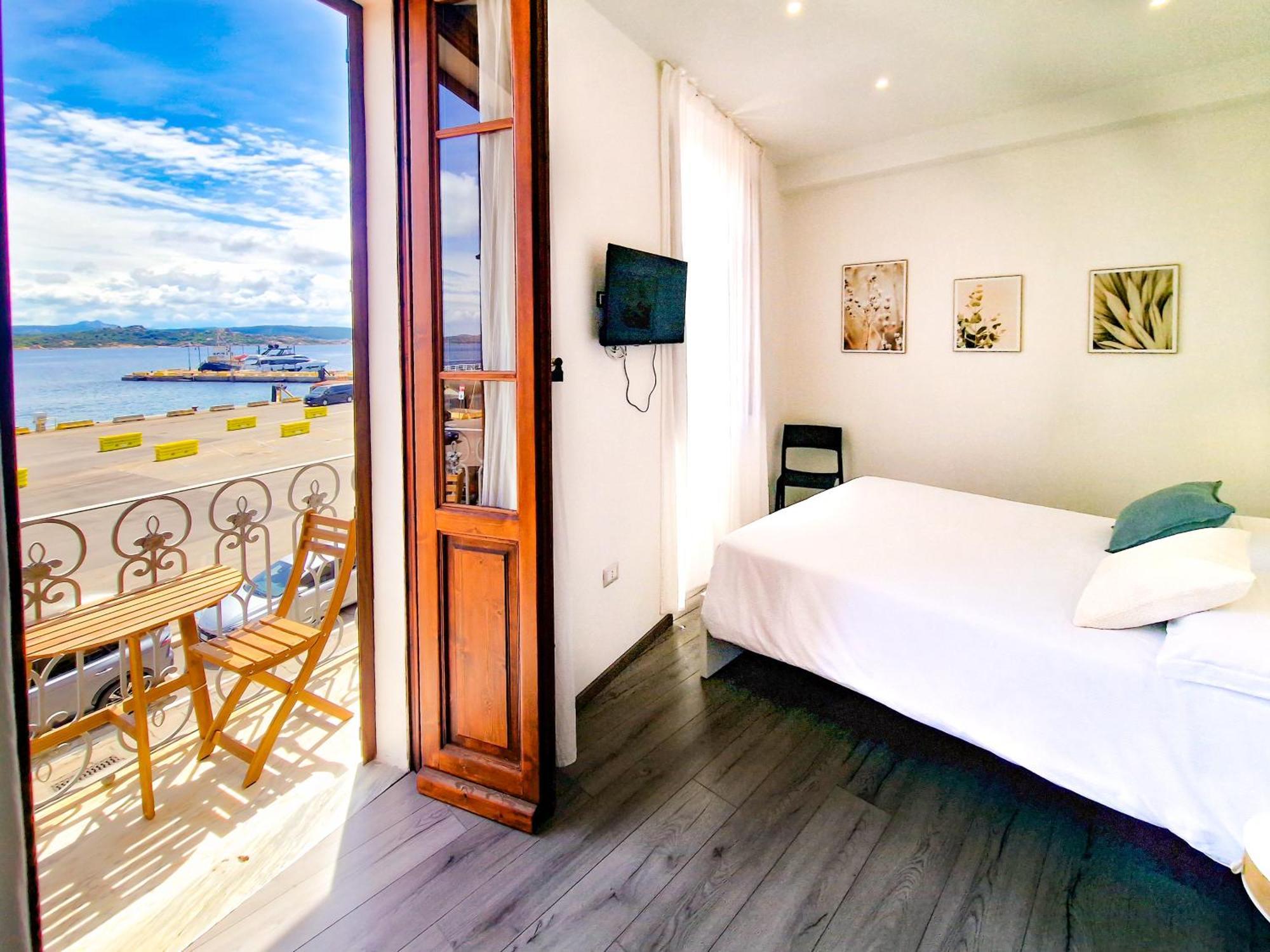 Il Caracolo Rooms La Maddalena  Buitenkant foto